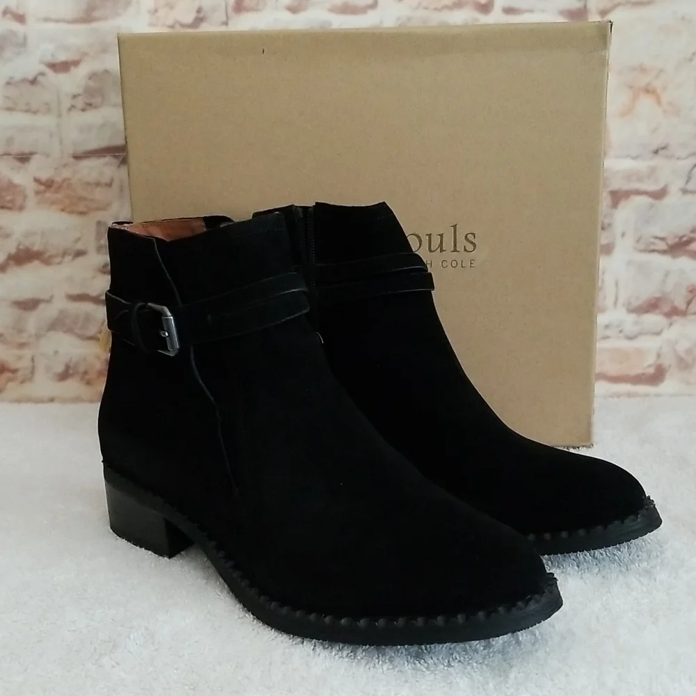 New gentle souls Best V-Gored Booties